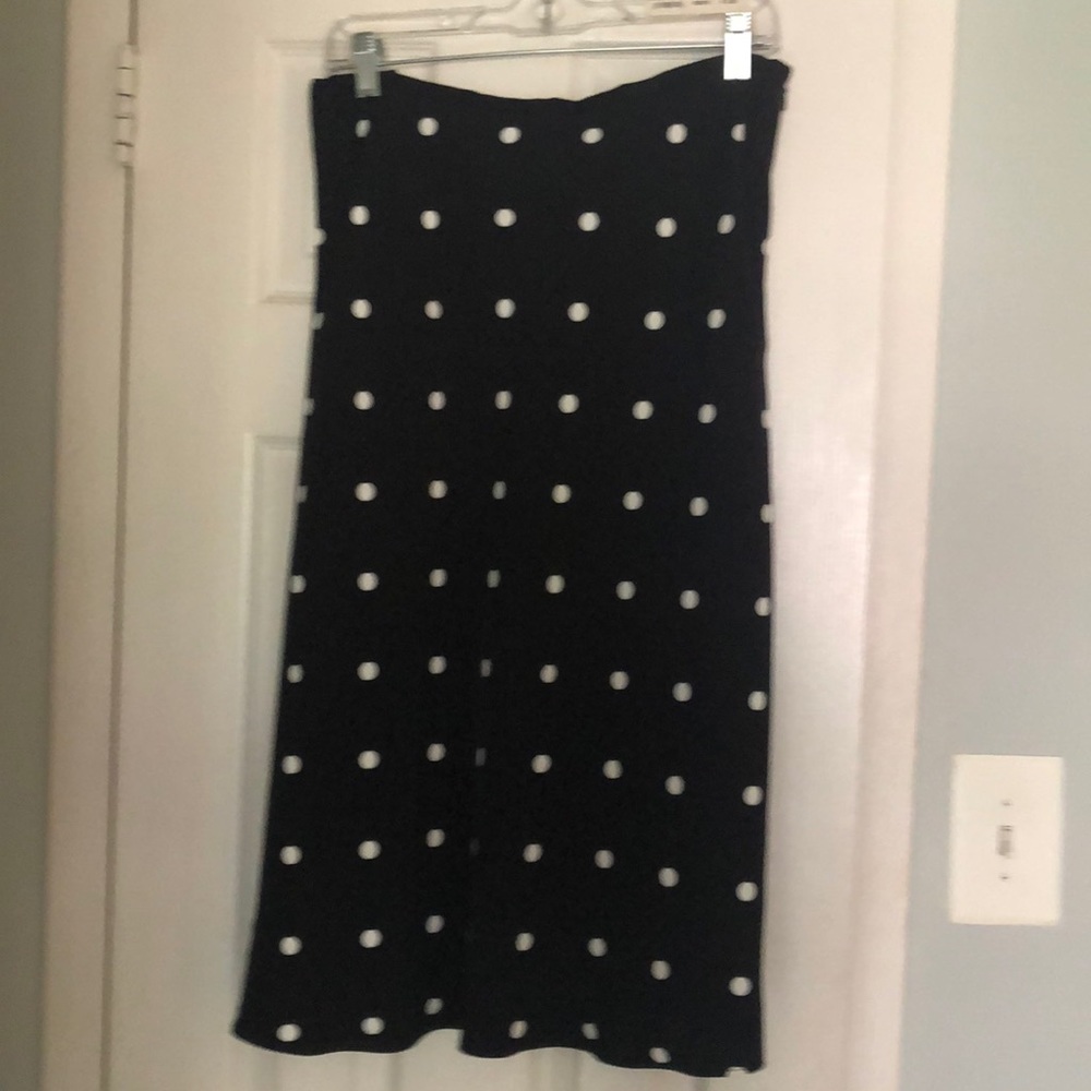 Black white polka dot Ann Taylor skirt NWT